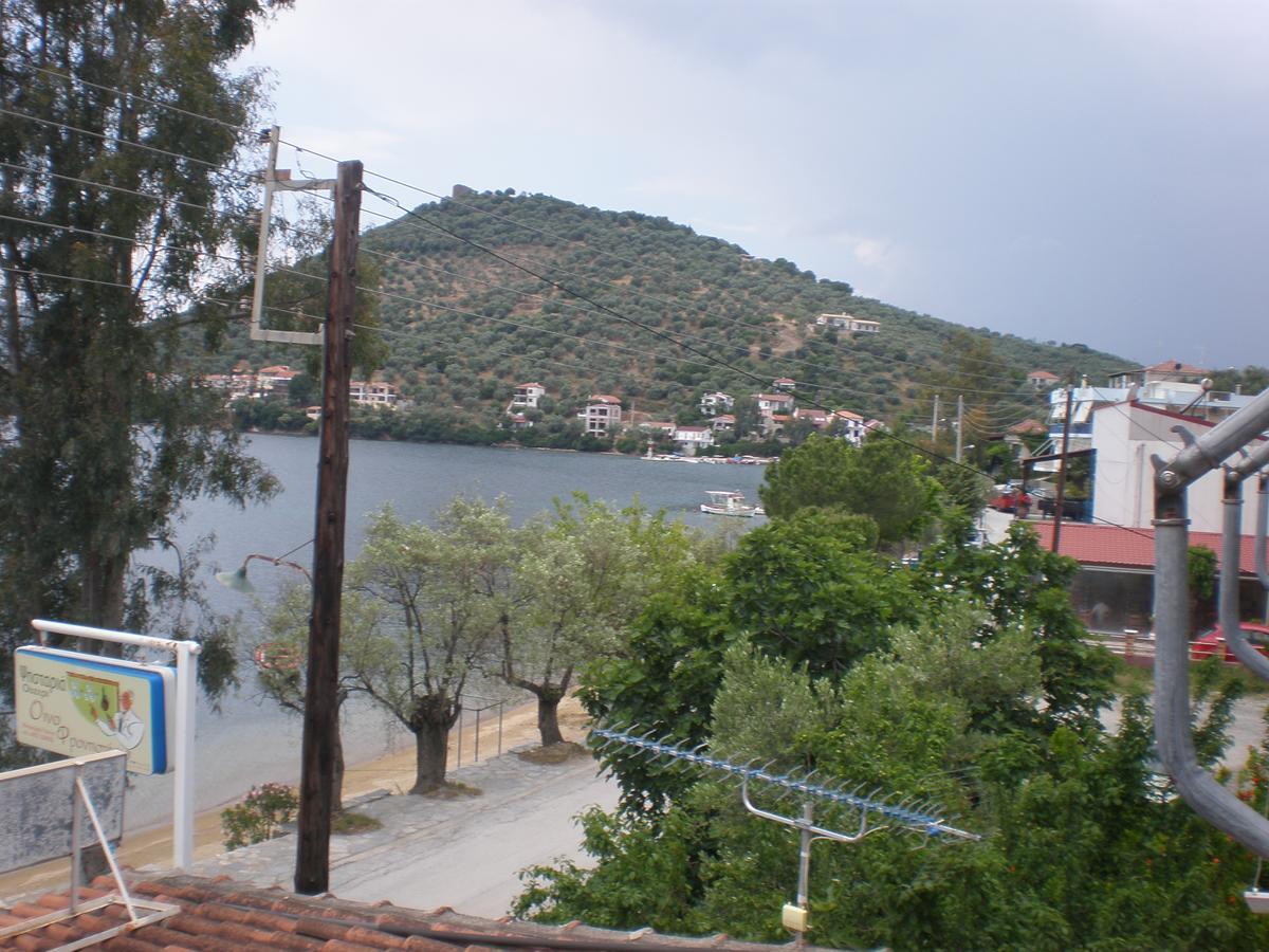 Ferienwohnung Salonikios Pteleós Exterior foto