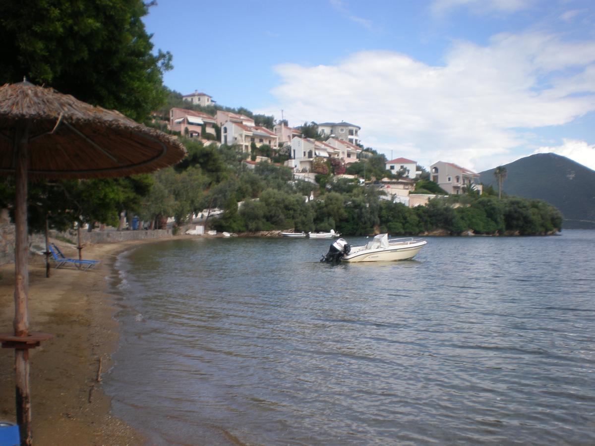Ferienwohnung Salonikios Pteleós Exterior foto